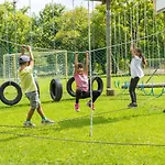 מלון דירות Ninemia And Play קרפניסיון
