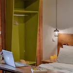 Ninemia And Play Aparthotel Karpenisi
