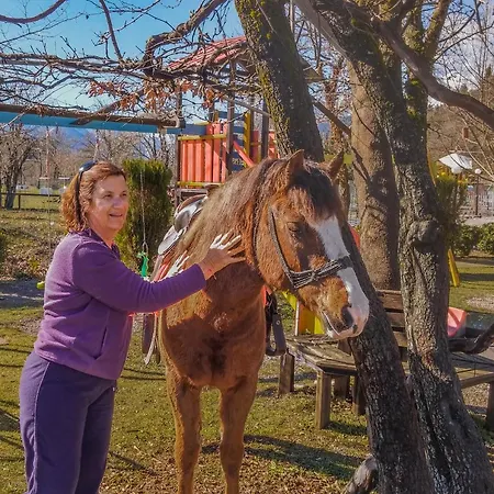 Ninemia And Play Ξενοδοχείο με διαμερίσματα