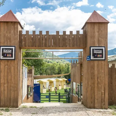 Ninemia And Play Καρπενήσι