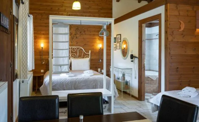 Ninemia And Play 3* Καρπενήσι