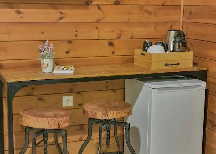 Ninemia And Play 3* Καρπενήσι