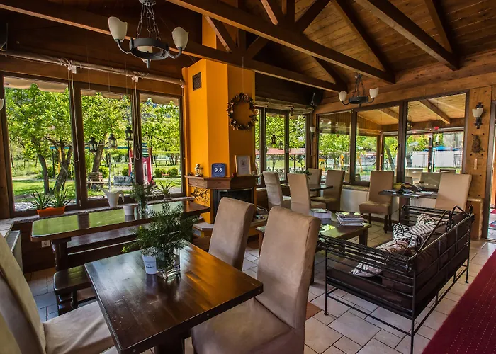 Ninemia And Play Ξενοδοχείο με διαμερίσματα 3*