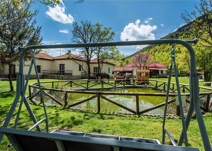 Ξενοδοχείο με διαμερίσματα Ninemia And Play 3*