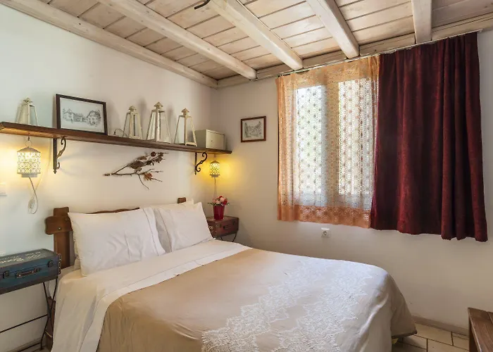 Ξενοδοχείο με διαμερίσματα Ninemia And Play 3*