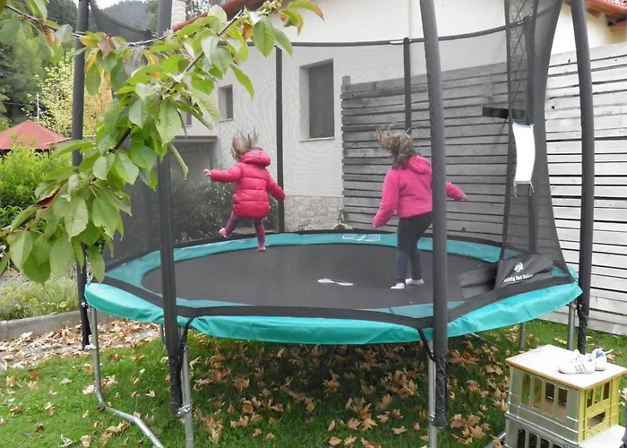 Ninemia And Play Ξενοδοχείο με διαμερίσματα